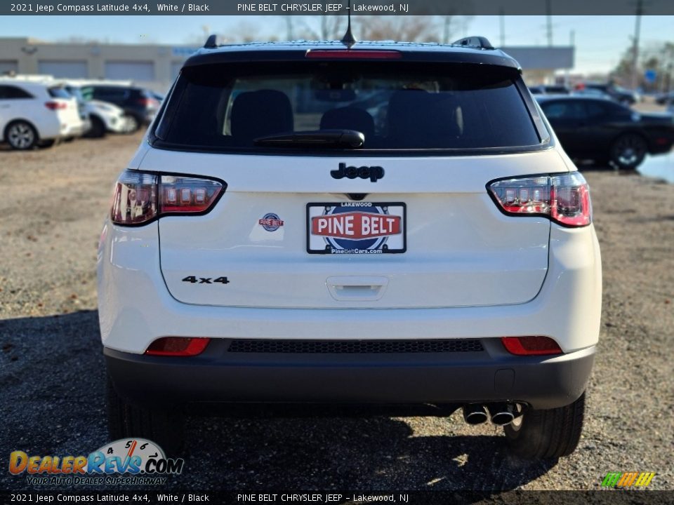 2021 Jeep Compass Latitude 4x4 White / Black Photo #7