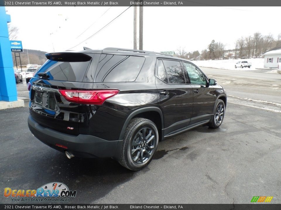 2021 Chevrolet Traverse RS AWD Mosaic Black Metallic / Jet Black Photo #5