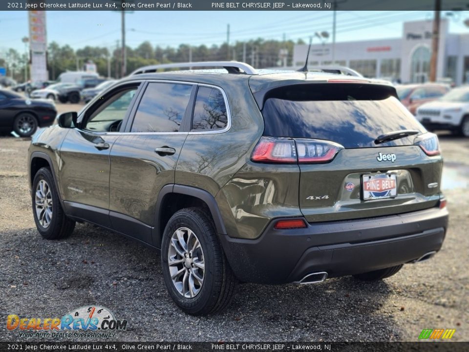 2021 Jeep Cherokee Latitude Lux 4x4 Olive Green Pearl / Black Photo #6