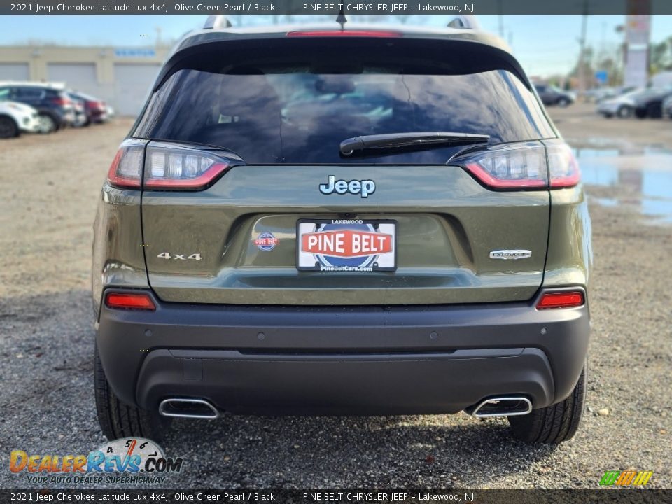 2021 Jeep Cherokee Latitude Lux 4x4 Olive Green Pearl / Black Photo #7