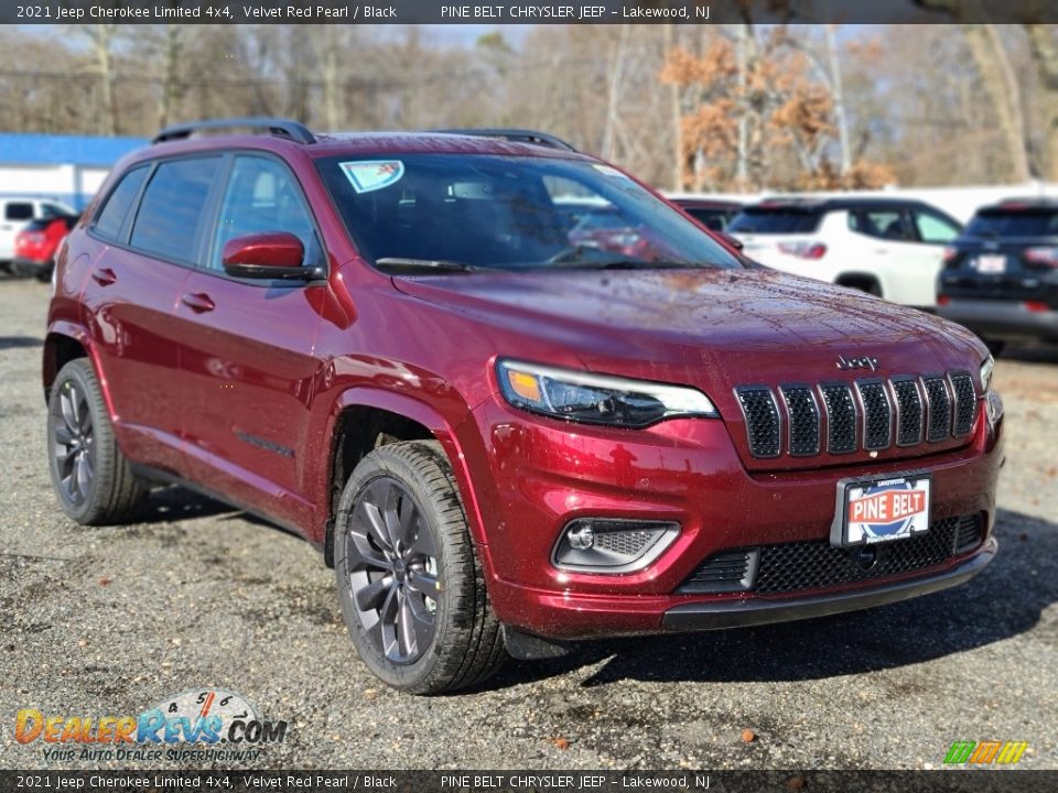 2021 Jeep Cherokee Limited 4x4 Velvet Red Pearl / Black Photo #1