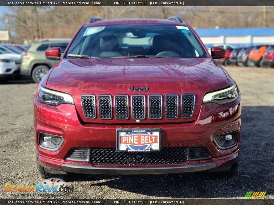 2021 Jeep Cherokee Limited 4x4 Velvet Red Pearl / Black Photo #3