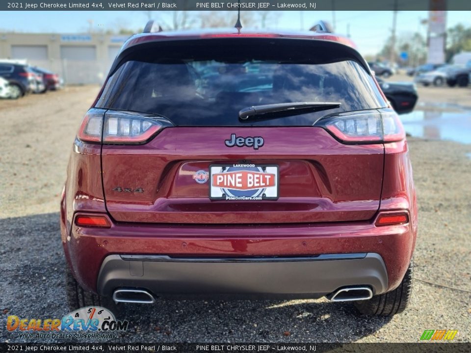 2021 Jeep Cherokee Limited 4x4 Velvet Red Pearl / Black Photo #7