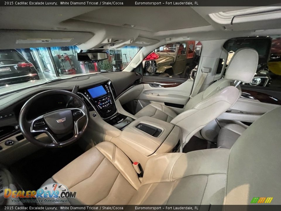 2015 Cadillac Escalade Luxury White Diamond Tricoat / Shale/Cocoa Photo #4