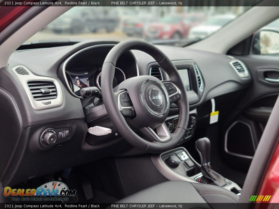 2021 Jeep Compass Latitude 4x4 Redline Pearl / Black Photo #13