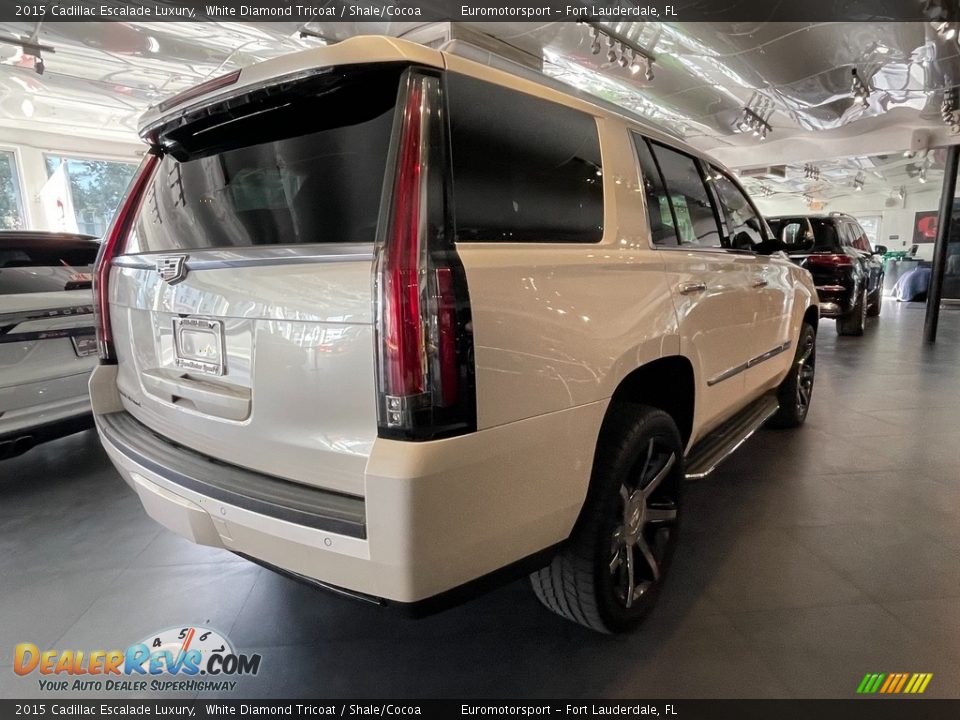 2015 Cadillac Escalade Luxury White Diamond Tricoat / Shale/Cocoa Photo #8