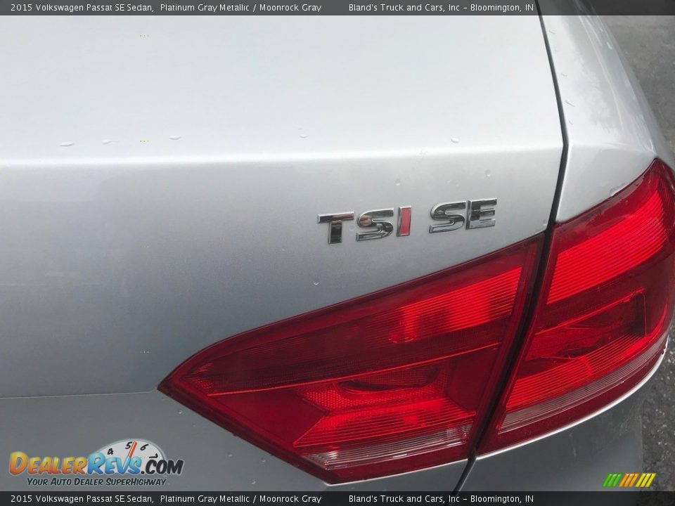 2015 Volkswagen Passat SE Sedan Logo Photo #8