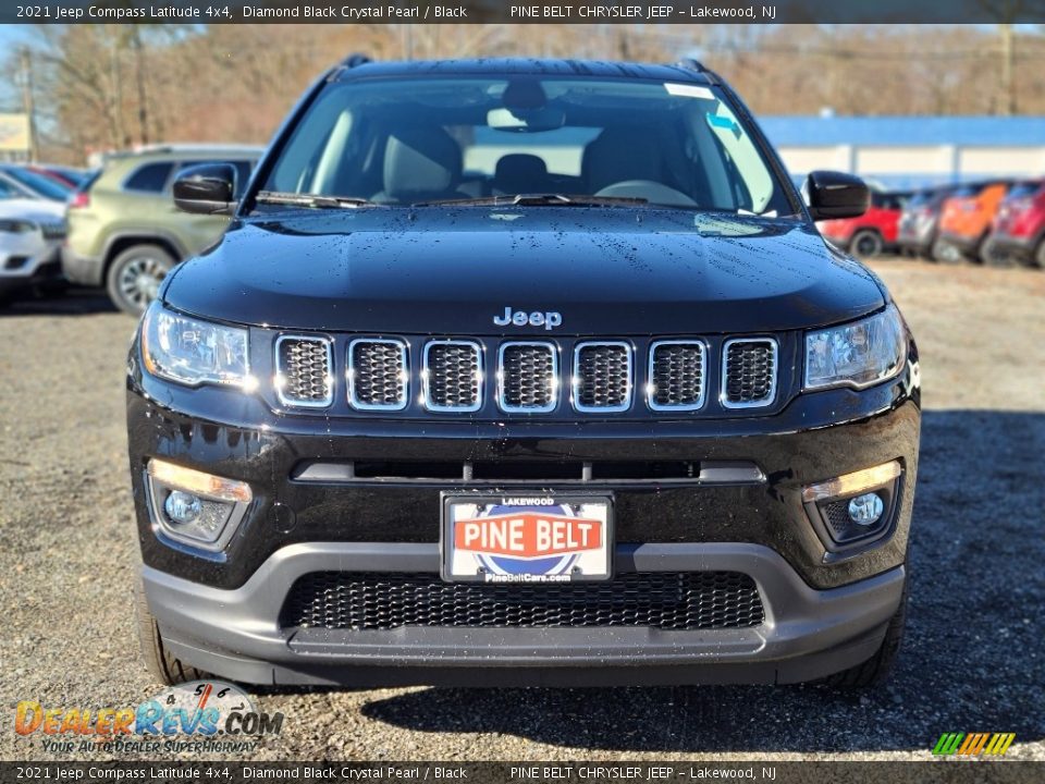 2021 Jeep Compass Latitude 4x4 Diamond Black Crystal Pearl / Black Photo #3