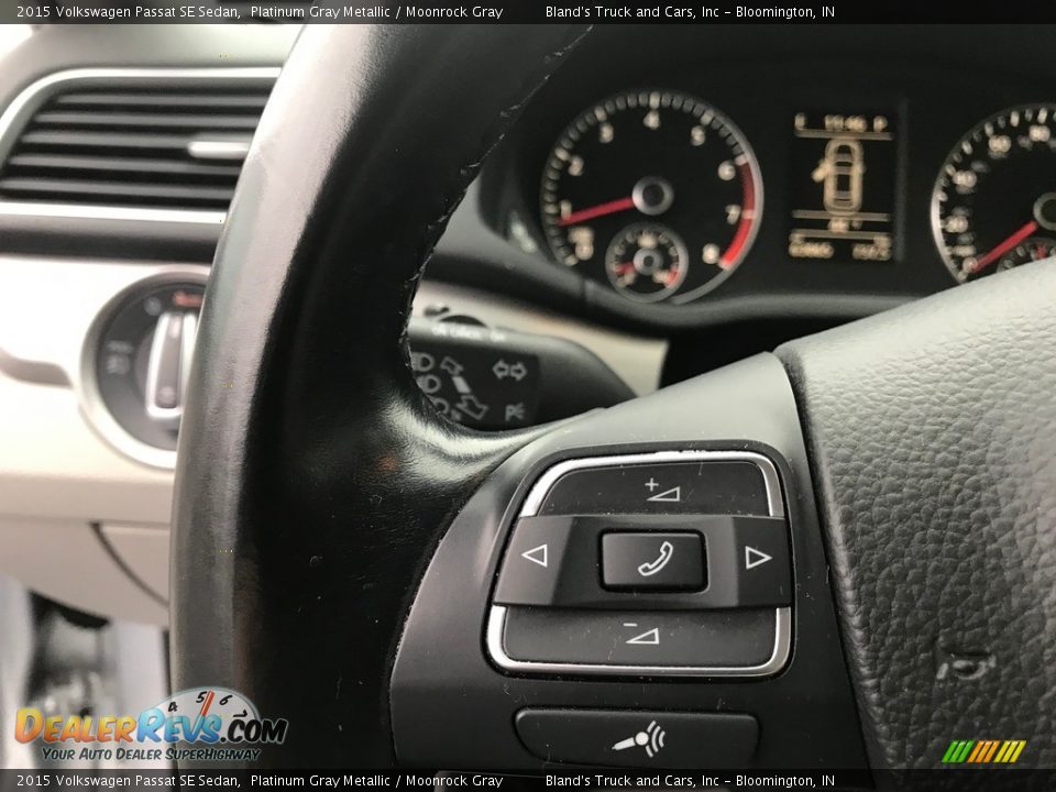 2015 Volkswagen Passat SE Sedan Steering Wheel Photo #21