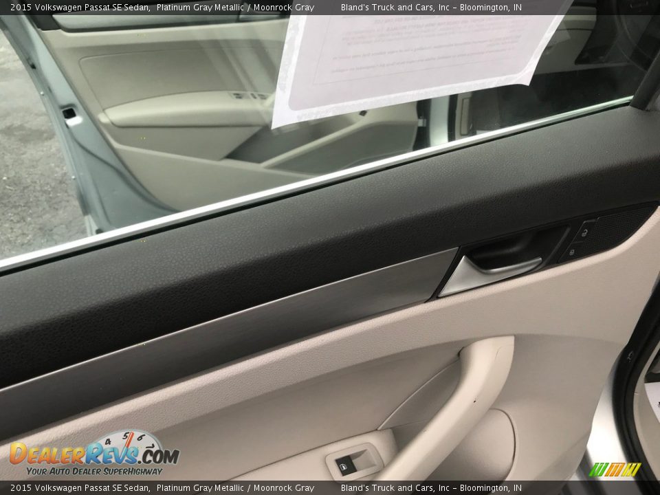 2015 Volkswagen Passat SE Sedan Platinum Gray Metallic / Moonrock Gray Photo #33