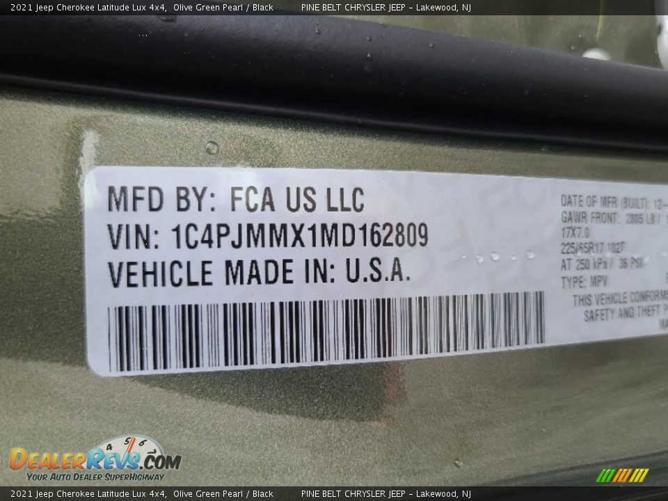 2021 Jeep Cherokee Latitude Lux 4x4 Olive Green Pearl / Black Photo #14