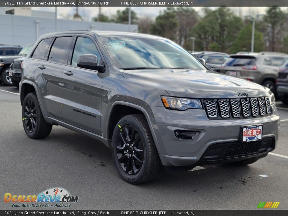 2021 Jeep Grand Cherokee Laredo 4x4 Sting-Gray / Black Photo #1
