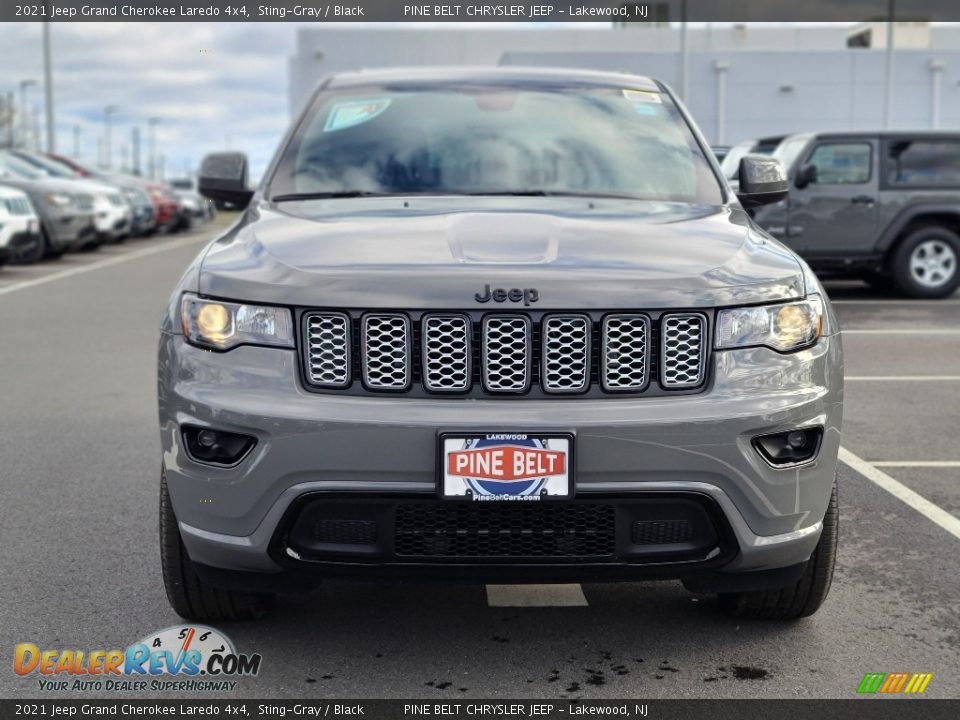 2021 Jeep Grand Cherokee Laredo 4x4 Sting-Gray / Black Photo #3