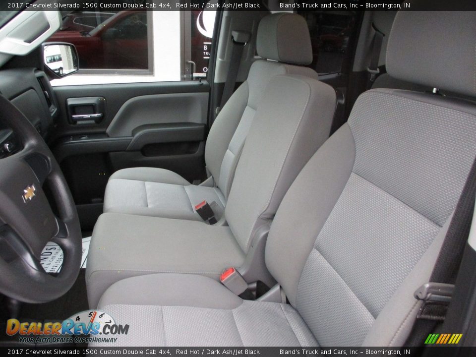 2017 Chevrolet Silverado 1500 Custom Double Cab 4x4 Red Hot / Dark Ash/Jet Black Photo #8