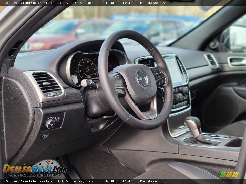 2021 Jeep Grand Cherokee Laredo 4x4 Sting-Gray / Black Photo #13
