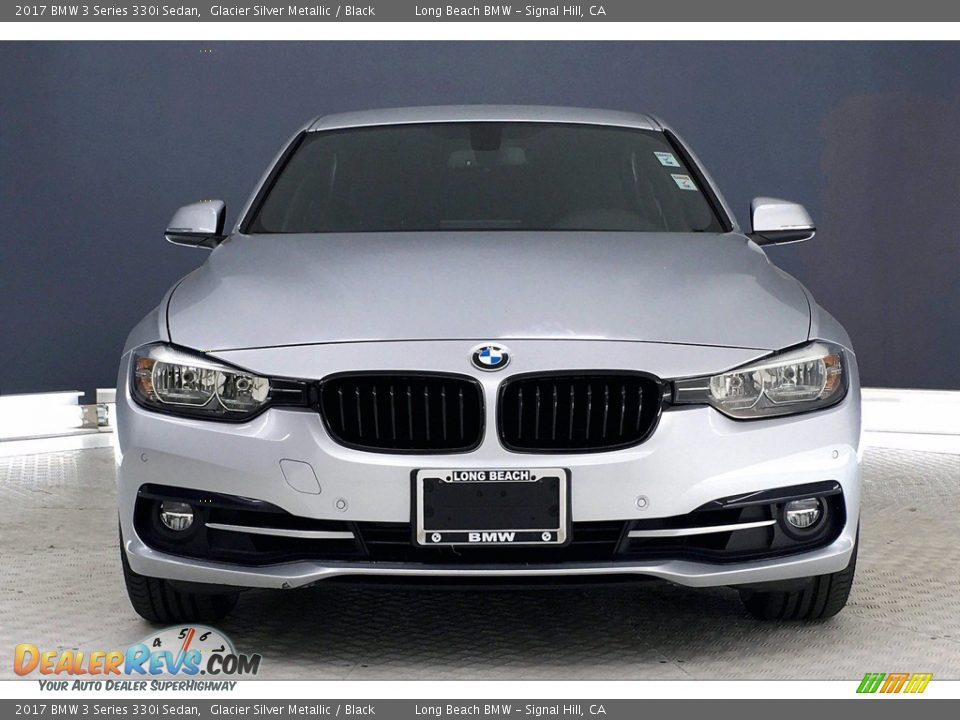 2017 BMW 3 Series 330i Sedan Glacier Silver Metallic / Black Photo #2