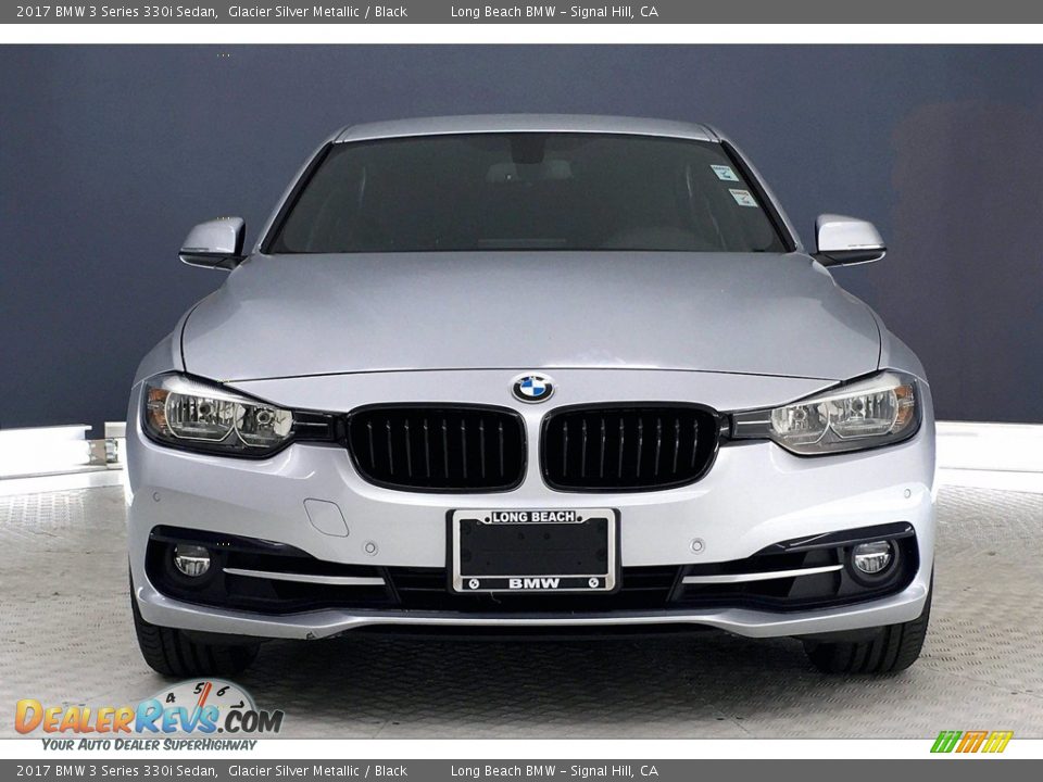 2017 BMW 3 Series 330i Sedan Glacier Silver Metallic / Black Photo #2