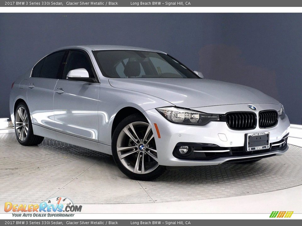 2017 BMW 3 Series 330i Sedan Glacier Silver Metallic / Black Photo #36