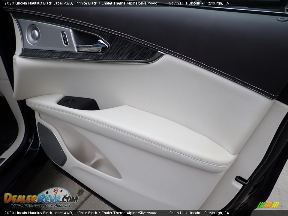 Door Panel of 2020 Lincoln Nautilus Black Label AWD Photo #13