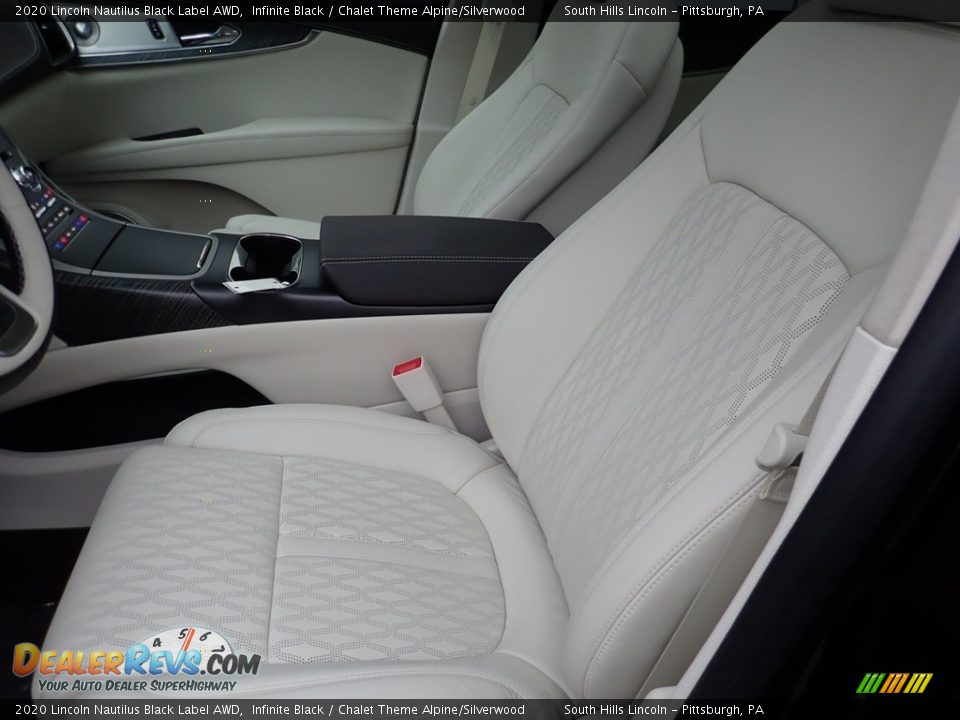 Front Seat of 2020 Lincoln Nautilus Black Label AWD Photo #15