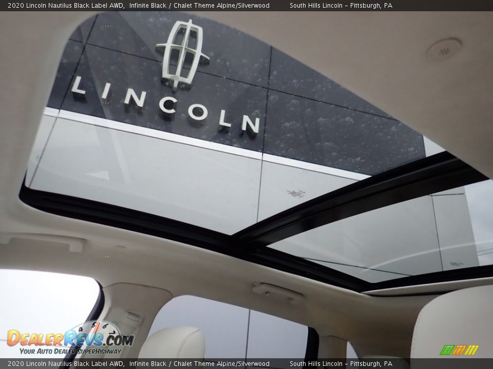 Sunroof of 2020 Lincoln Nautilus Black Label AWD Photo #20