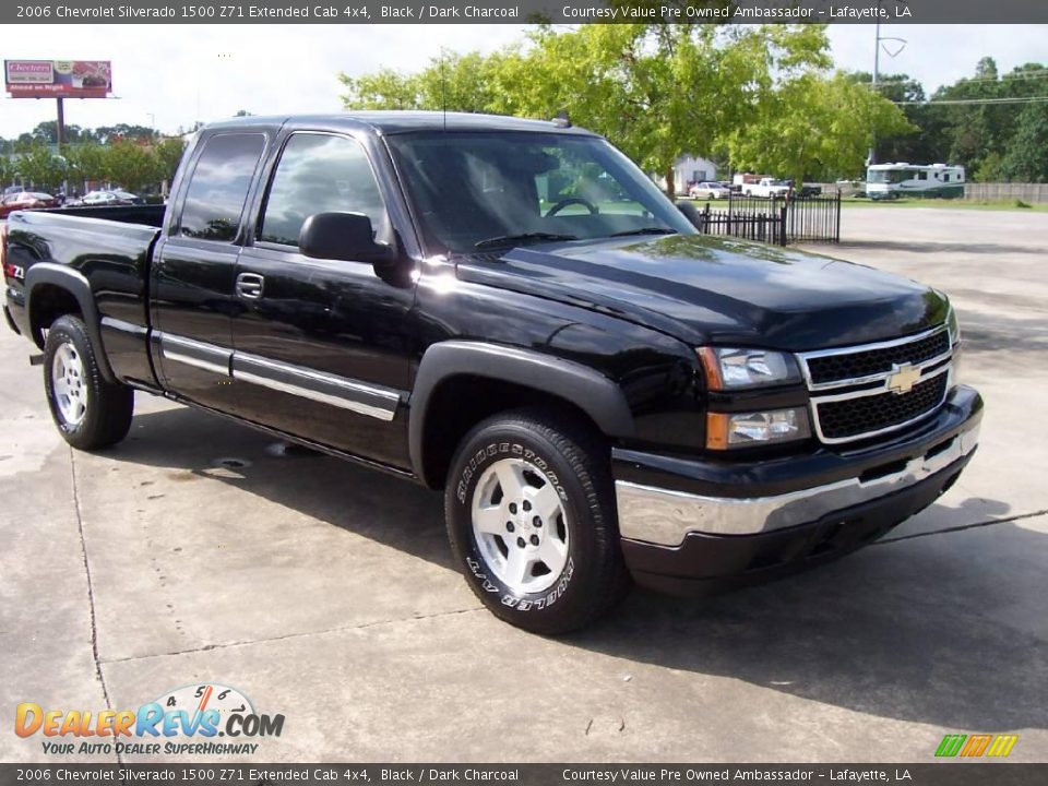 2006 Chevrolet Silverado 1500 Z71 Extended Cab 4x4 Black / Dark Charcoal Photo #5