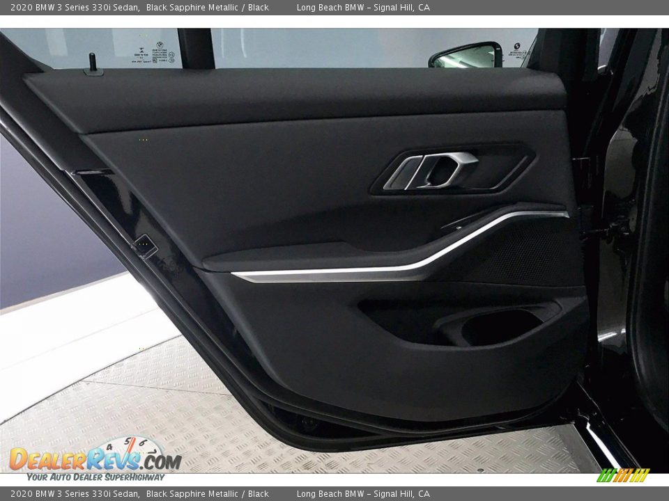 2020 BMW 3 Series 330i Sedan Black Sapphire Metallic / Black Photo #25