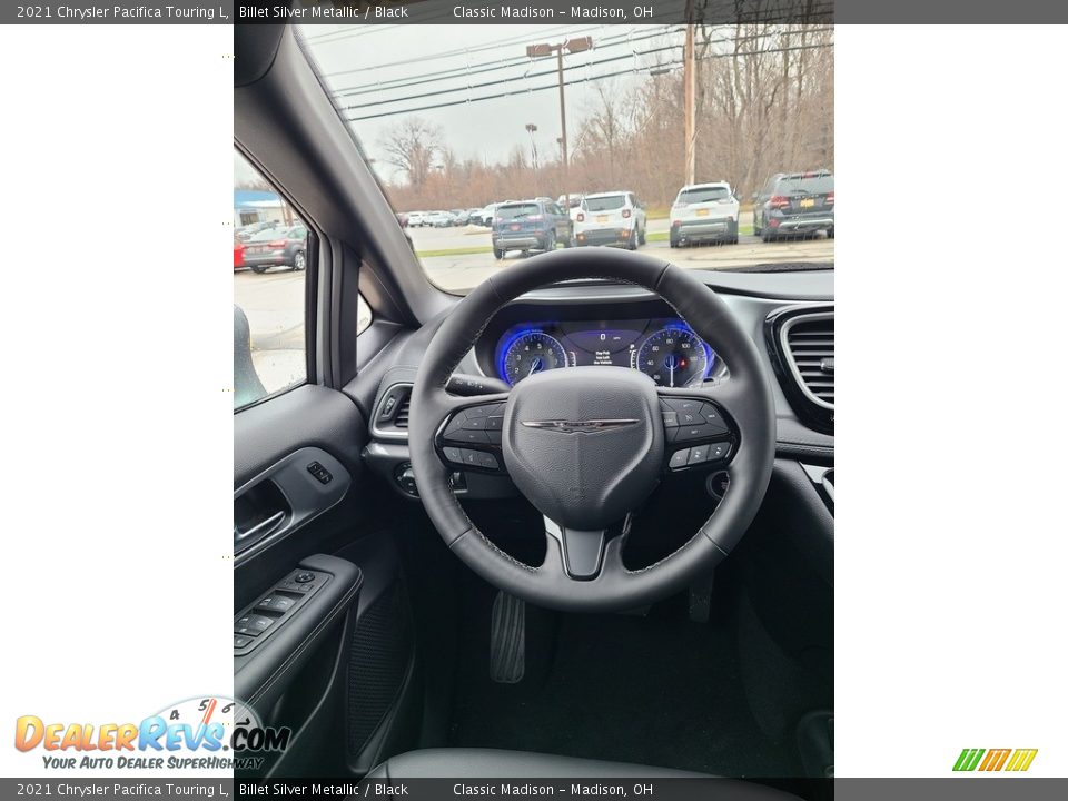 2021 Chrysler Pacifica Touring L Steering Wheel Photo #6