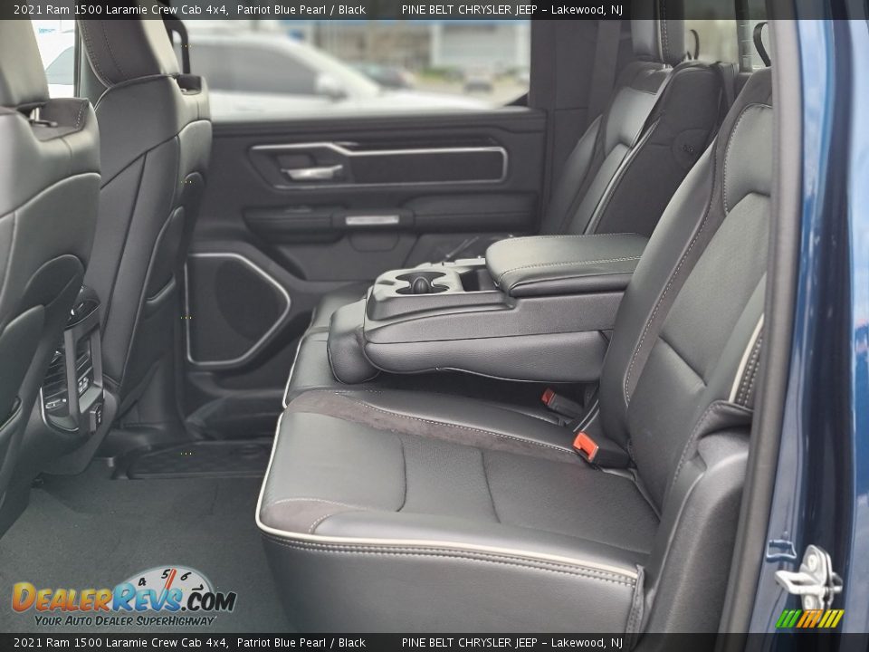 2021 Ram 1500 Laramie Crew Cab 4x4 Patriot Blue Pearl / Black Photo #9