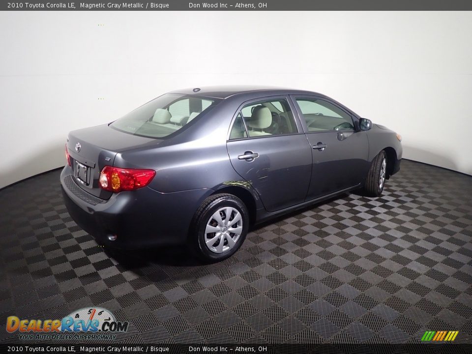 2010 Toyota Corolla LE Magnetic Gray Metallic / Bisque Photo #17
