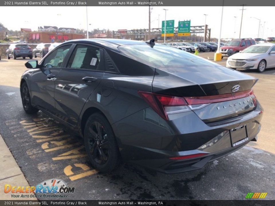 2021 Hyundai Elantra SEL Portofino Gray / Black Photo #3