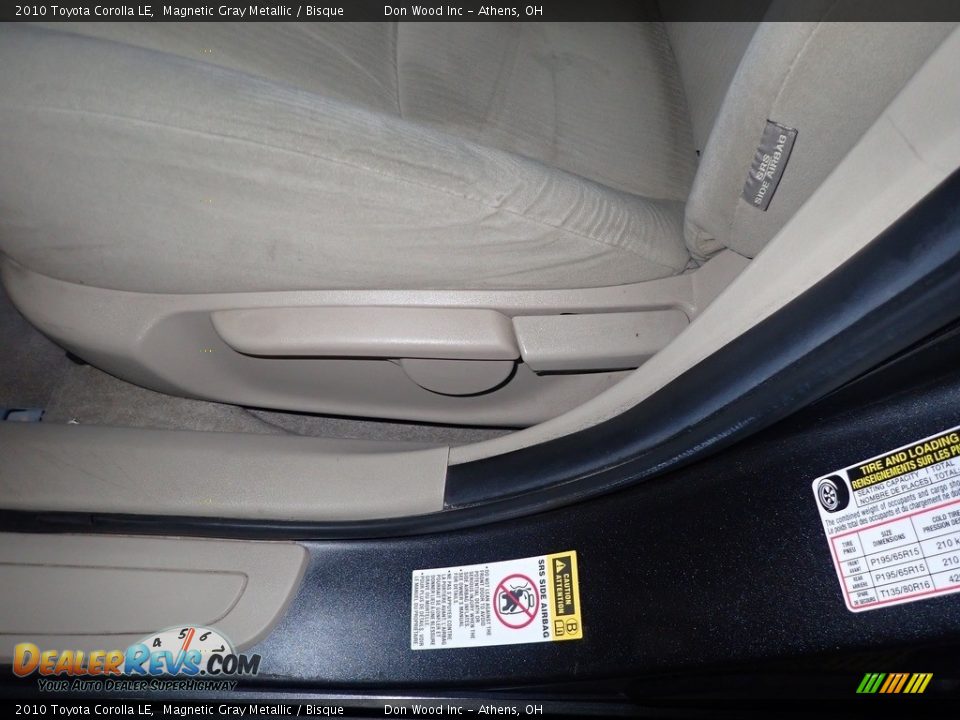 2010 Toyota Corolla LE Magnetic Gray Metallic / Bisque Photo #23