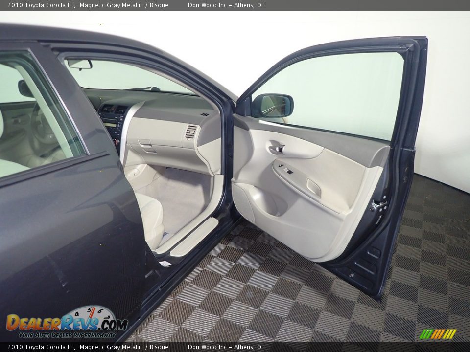2010 Toyota Corolla LE Magnetic Gray Metallic / Bisque Photo #36