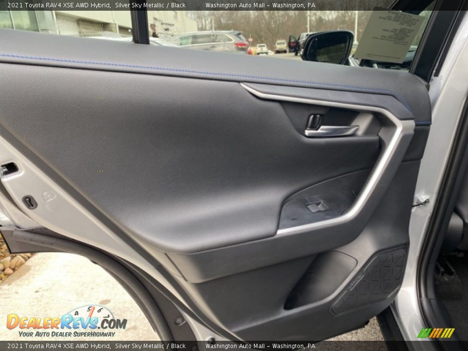 2021 Toyota RAV4 XSE AWD Hybrid Silver Sky Metallic / Black Photo #29