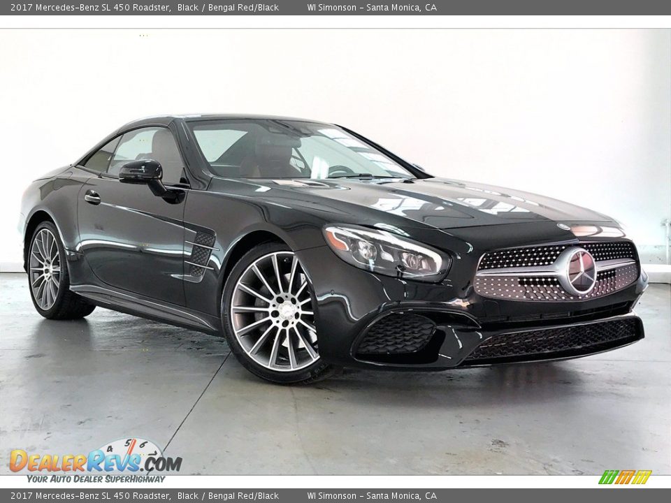 Front 3/4 View of 2017 Mercedes-Benz SL 450 Roadster Photo #30