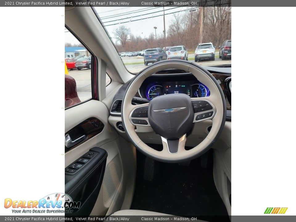 2021 Chrysler Pacifica Hybrid Limited Steering Wheel Photo #6