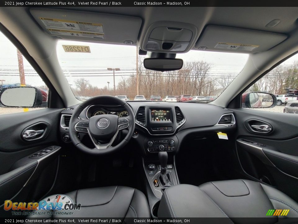 2021 Jeep Cherokee Latitude Plus 4x4 Velvet Red Pearl / Black Photo #4