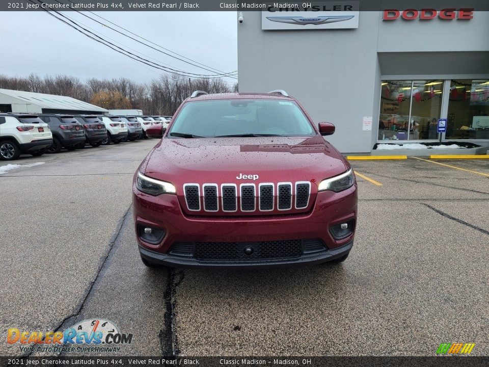 2021 Jeep Cherokee Latitude Plus 4x4 Velvet Red Pearl / Black Photo #7
