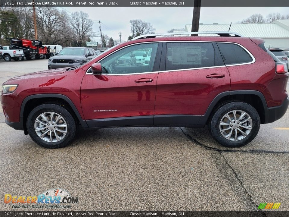 2021 Jeep Cherokee Latitude Plus 4x4 Velvet Red Pearl / Black Photo #8