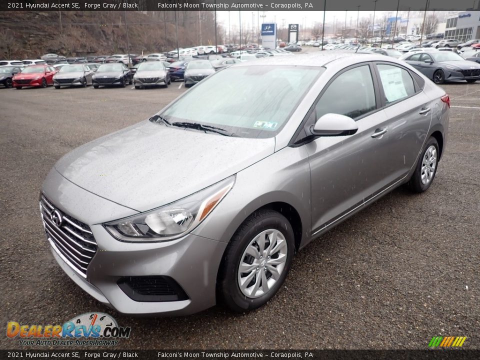 2021 Hyundai Accent SE Forge Gray / Black Photo #5