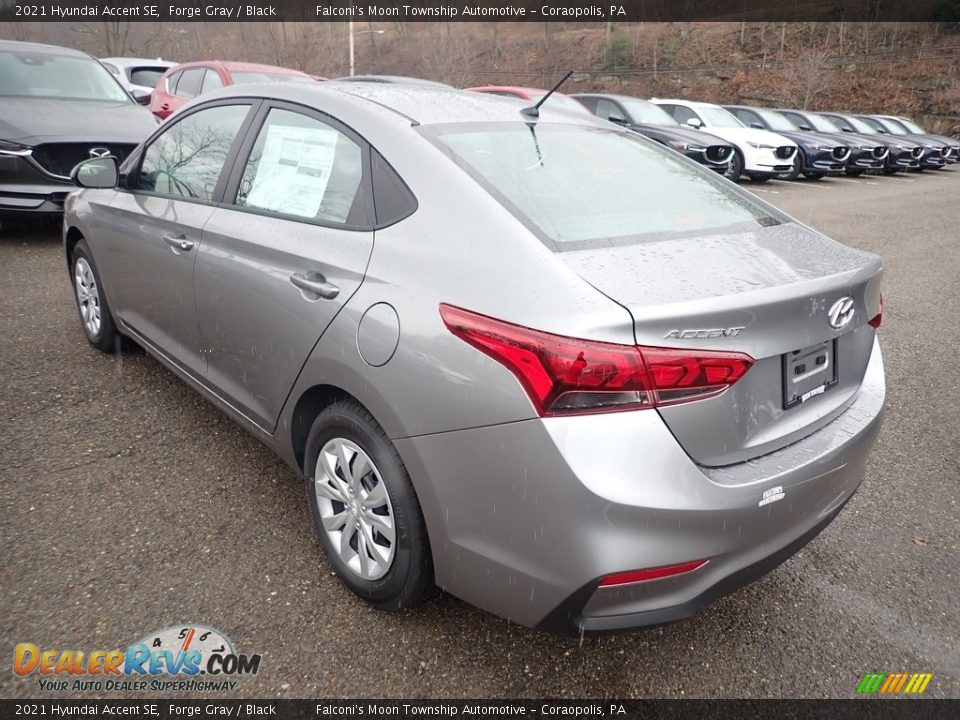 2021 Hyundai Accent SE Forge Gray / Black Photo #6