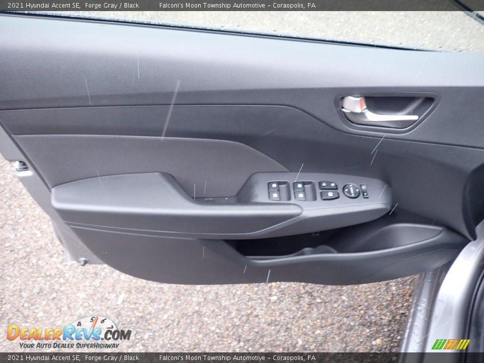 2021 Hyundai Accent SE Forge Gray / Black Photo #10