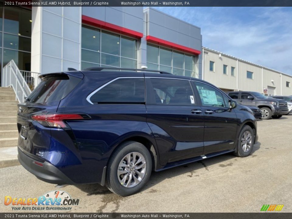 2021 Toyota Sienna XLE AWD Hybrid Blueprint / Graphite Photo #14