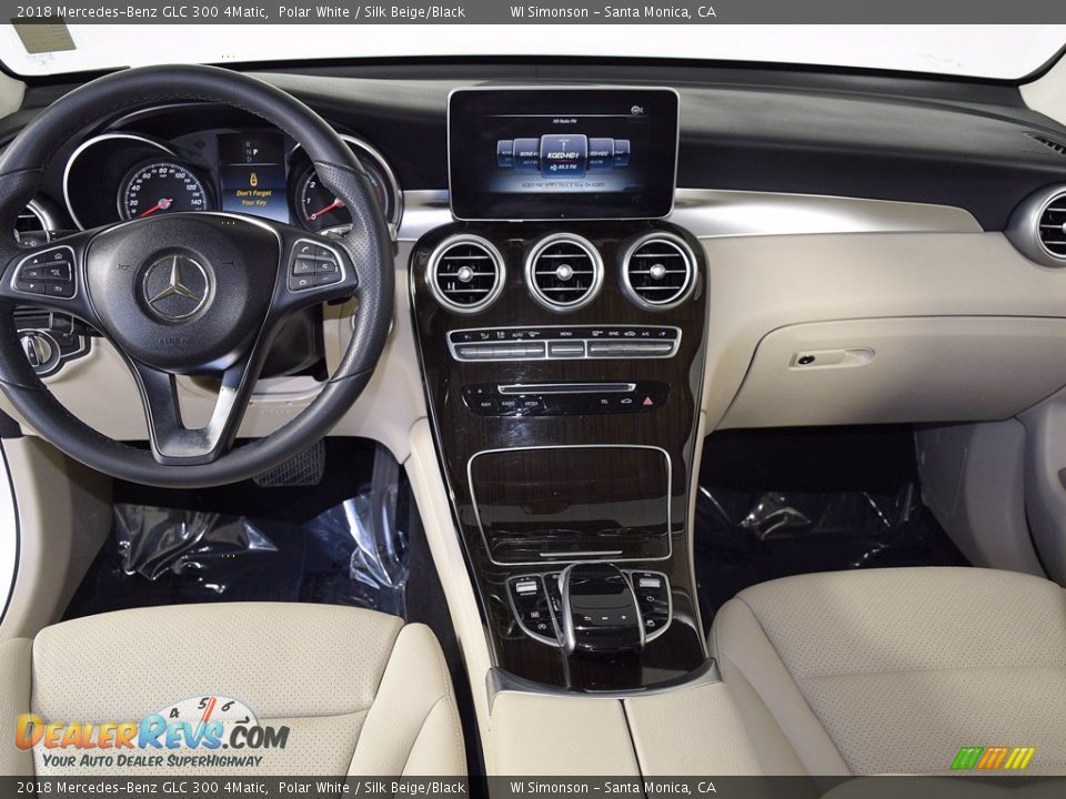 2018 Mercedes-Benz GLC 300 4Matic Polar White / Silk Beige/Black Photo #10