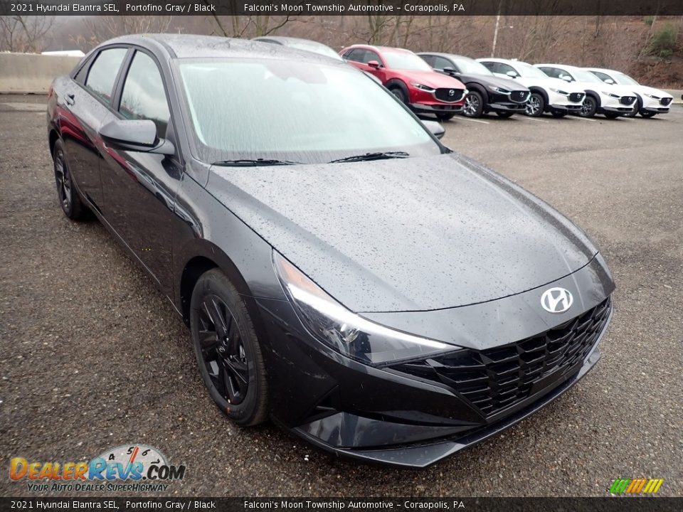 2021 Hyundai Elantra SEL Portofino Gray / Black Photo #3