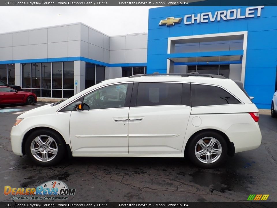 2012 Honda Odyssey Touring White Diamond Pearl / Truffle Photo #3