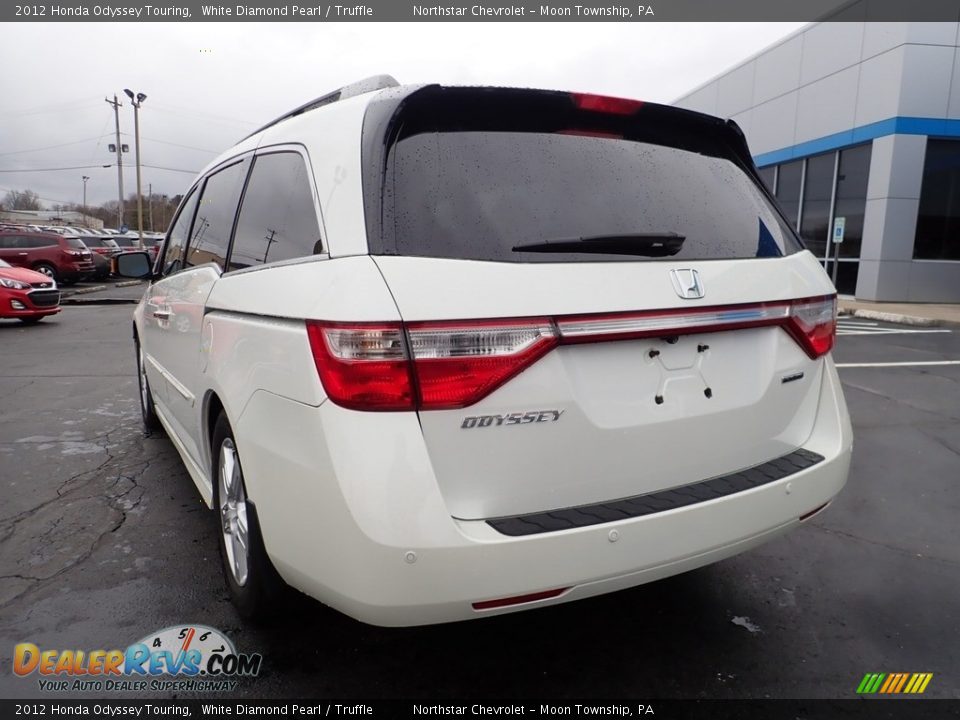 2012 Honda Odyssey Touring White Diamond Pearl / Truffle Photo #5