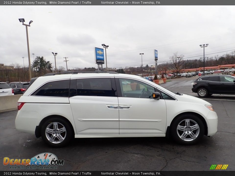 2012 Honda Odyssey Touring White Diamond Pearl / Truffle Photo #10