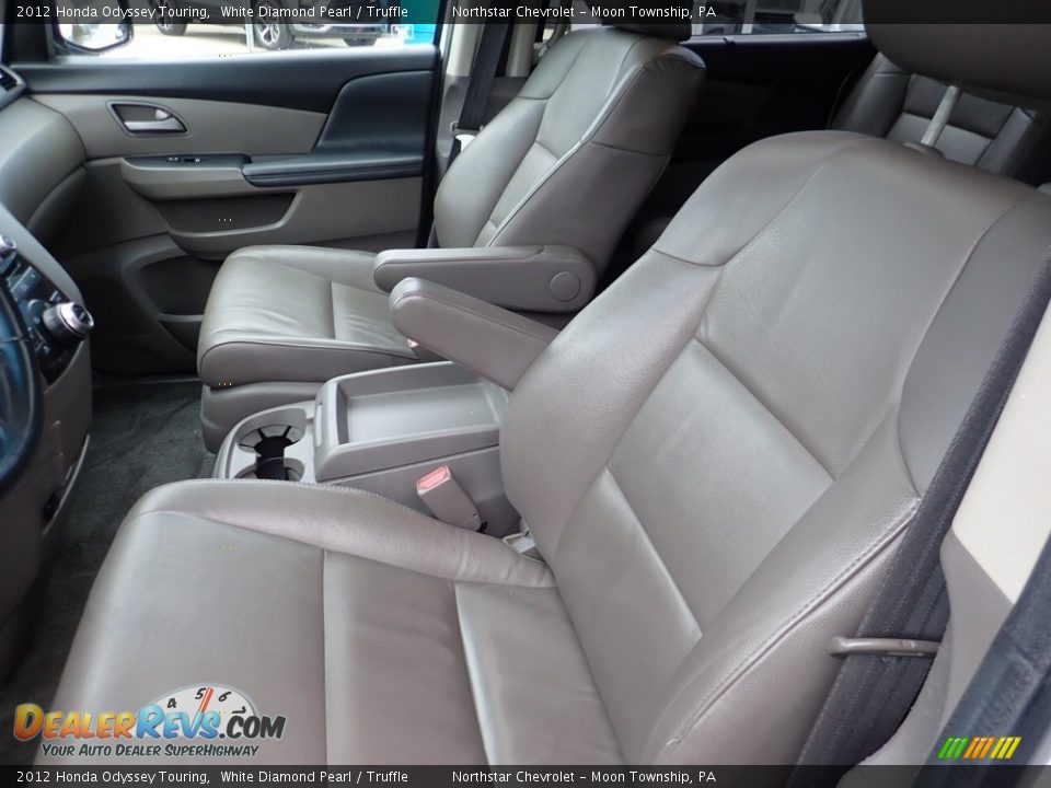 2012 Honda Odyssey Touring White Diamond Pearl / Truffle Photo #20