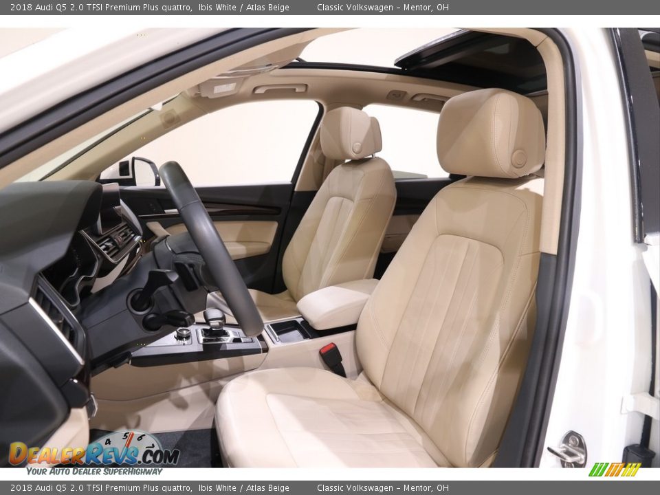 2018 Audi Q5 2.0 TFSI Premium Plus quattro Ibis White / Atlas Beige Photo #5